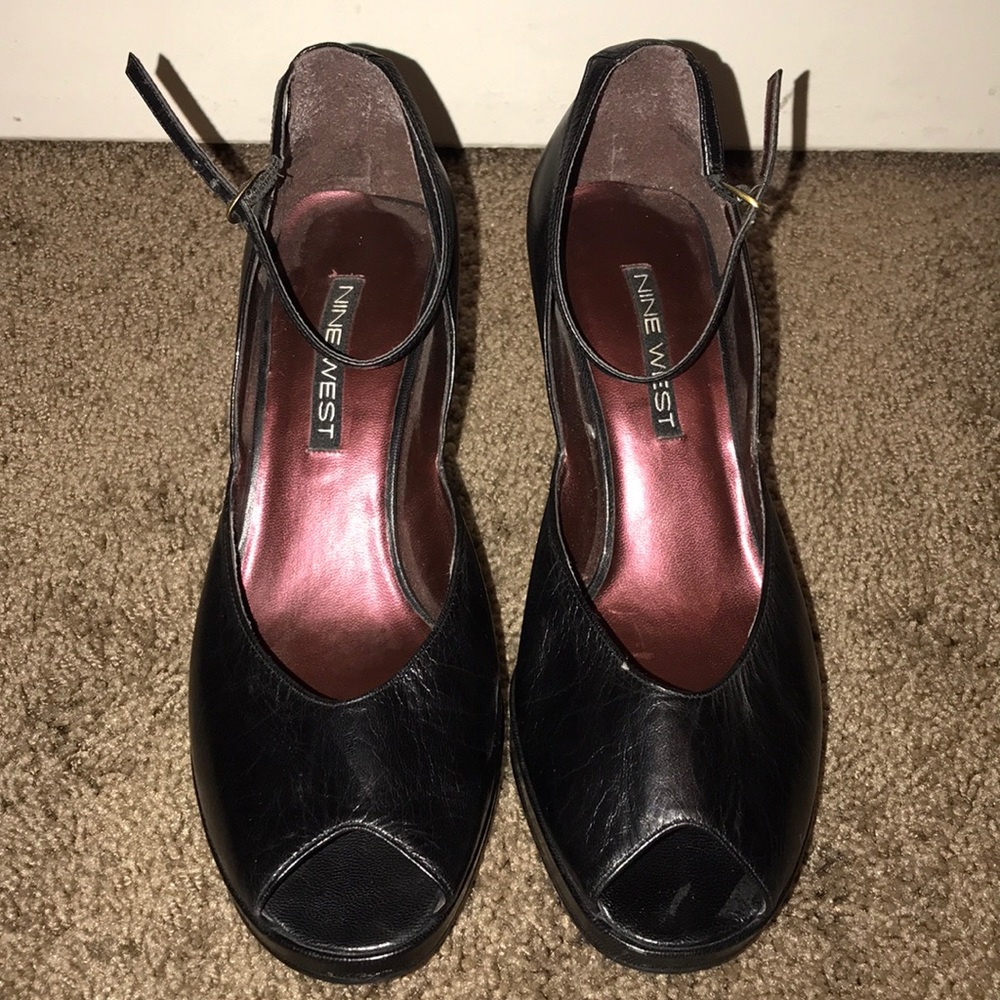Women’s ankle strap heels size 7.5